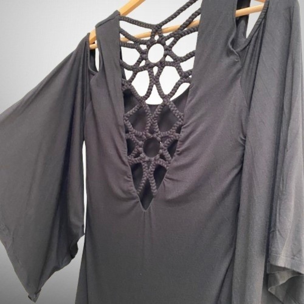 NEW Sky Macrame Crochet Cold Shoulder Open Back Mini Dress Black Large